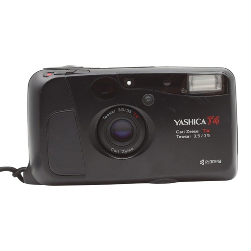 Yashica compact camera analog - compact,